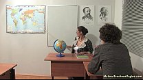 Зрелая русская учительница - Ирина (урок географии)